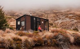 Lake Stella Mountain Retreat 1 - Falcons Nest By Tiny Away
